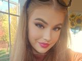 Image of cam model OliviaSuss from Visit-X