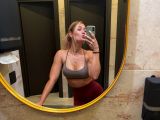 Image of cam model AnniHenz from Visit-X