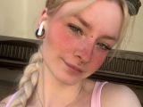 Image of cam model Florentina-maus from Visit-X