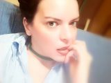 Image of cam model saralua from Visit-X