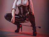 Image of cam model MadameMinola from Visit-X