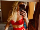 Image of cam model CarrieMillerX from Visit-X