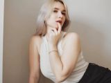 Image of cam model KarolinaRay from Visit-X