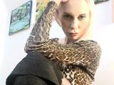 Image of cam model HallieStark from Visit-X