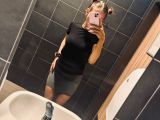Image of cam model BellaXSTRANGE from Visit-X