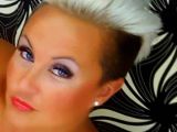 Image of cam model HeisseShellia from Visit-X