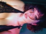 Image of cam model NaughtyMia from Visit-X