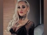 Image of cam model Sophie-Logan from Visit-X