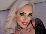 Image of cam model Sophie-Logan from Visit-X