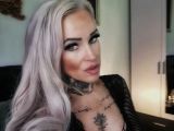 Image of cam model Sophie-Logan from Visit-X