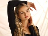 Image of cam model Amilly from Visit-X