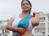 Image of cam model Luxrywife from Visit-X