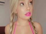 Image of cam model AmberRiley from Visit-X