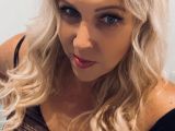 Image of cam model CurvyLola from Visit-X