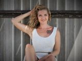 Image of cam model Amelie-Lei from Visit-X