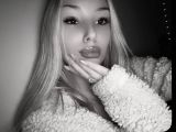 Image of cam model AngelaLuxe from Visit-X