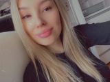 Image of cam model AngelaLuxe from Visit-X