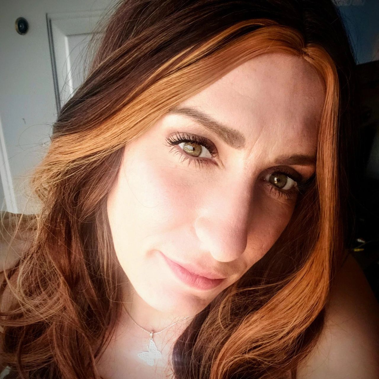 BacksideBrunette
