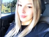 Image of cam model AngelaLuxe from Visit-X