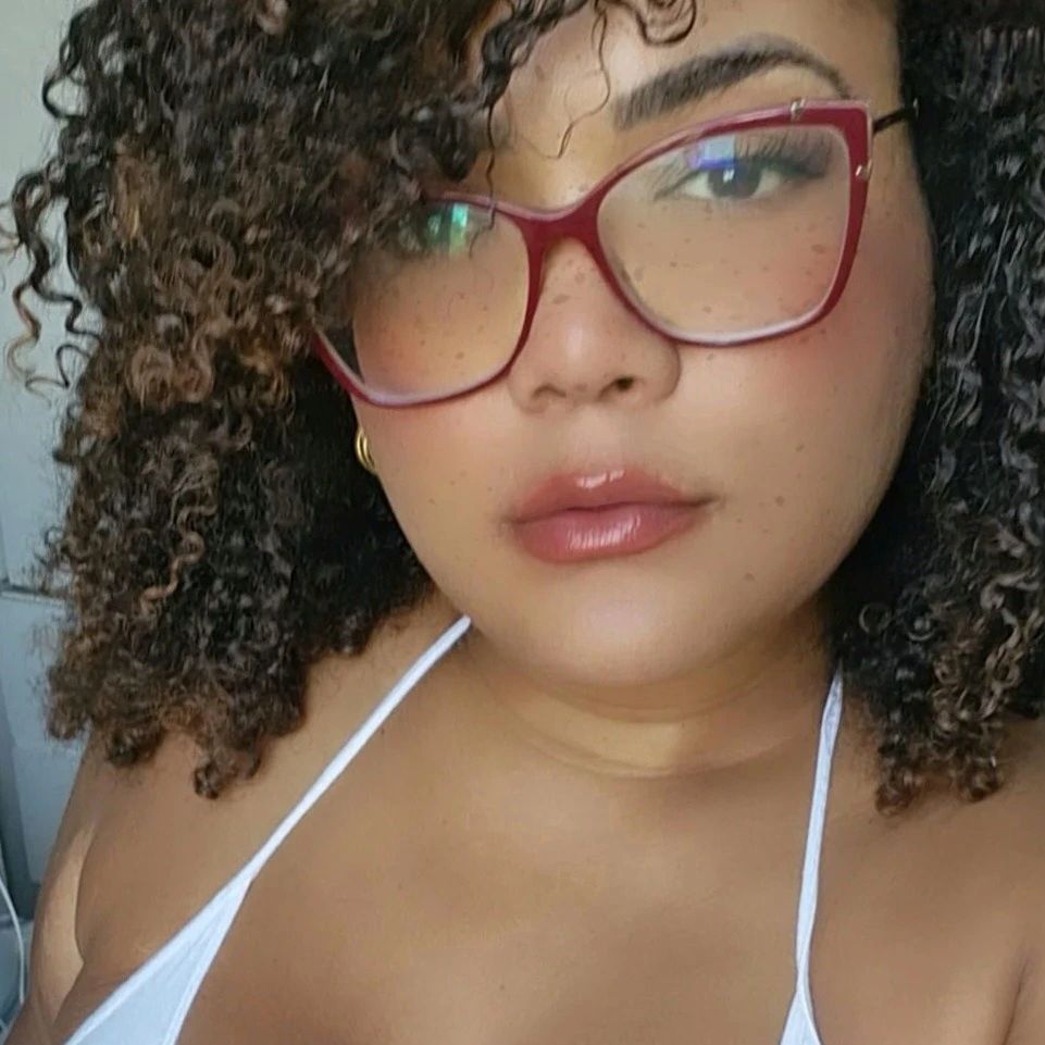 CurvyTraveller