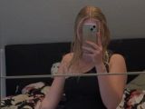 Image of cam model RoyalBlondie from Visit-X