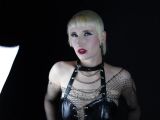 Image of cam model Lynn-Tonic from Visit-X