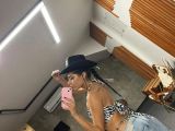 Image of cam model LAURENSKATER from Visit-X
