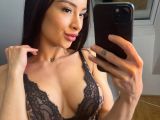 Image of cam model caramellaxxx from Visit-X