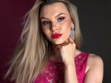 Image of cam model SadieGold from Visit-X