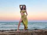 Image of cam model RozaSunn from Visit-X