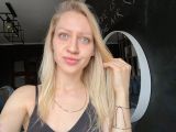Image of cam model ALISA-Hot from Visit-X