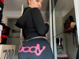 Image of cam model BigMomma from Visit-X