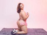 Image of cam model CristineBond from Visit-X
