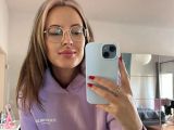 Image of cam model Larajennycroft from Visit-X
