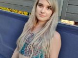 Image of cam model LovlyLuna from Visit-X