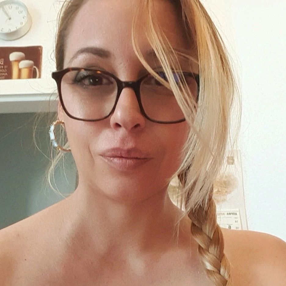 Miss-Caprice