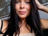 Image of cam model VanessaGold from Visit-X