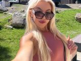 Image of cam model CarolyneMarian from Visit-X