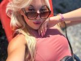 Image of cam model CarolyneMarian from Visit-X