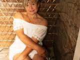 Image of cam model MarieHoney from Visit-X