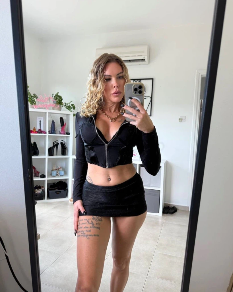 LaraBergmann:Bin jetzt online !