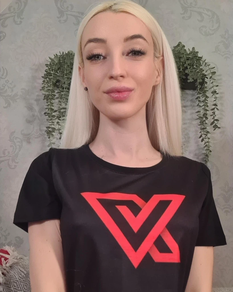 CremeDeLaCreme:Bin Live 💋