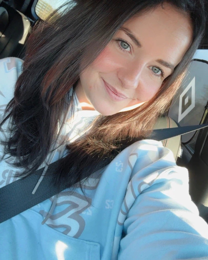 EmmaSecret:Unterwegs und 😏😏😏 EmmaSecret:Unterwegs und 😏😏😏