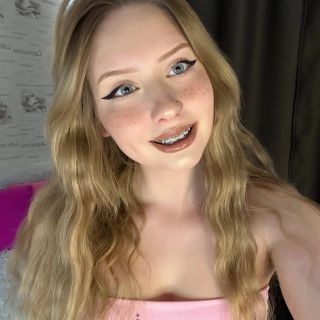 KittenKiss