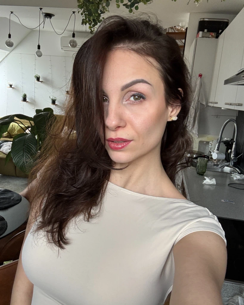 MaryWet:Nur ein schneller Blick aus der Küche 😈 MaryWet:Nur ein schneller Blick aus der Küche 😈