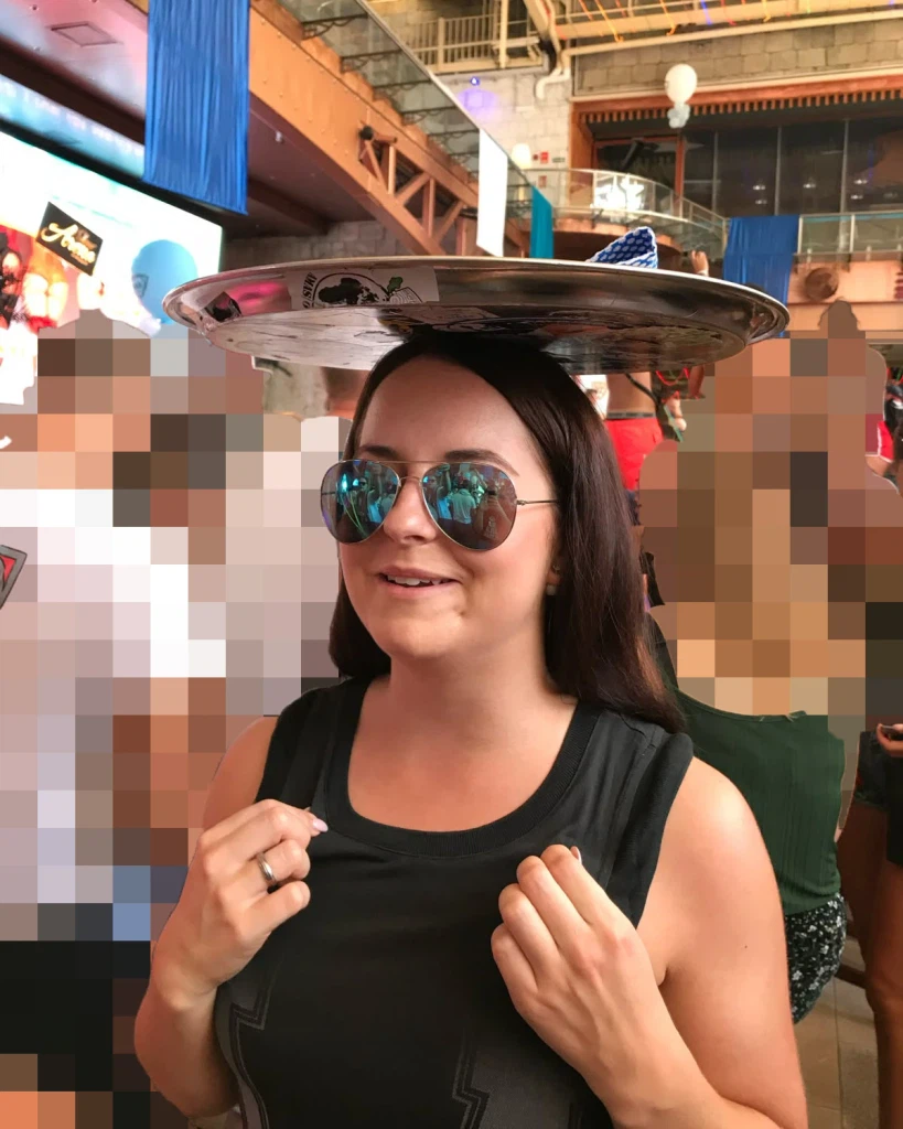 EmmaSecret:NEUES VIDEO JETZT ONLINE: Ballermann-Urlaub – nach der Party mit einem Wildfremden im Hotel. Ungeplant, privat, und ihr seht, wie der Abend ausgegangen ist. EmmaSecret:NEUES VIDEO JETZT ONLINE: Ballermann-Urlaub – nach der Party mit einem Wildfremden im Hotel. Ungeplant, privat, und ihr seht, wie der Abend ausgegangen ist.