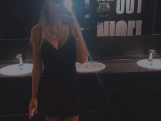 Lizzyy