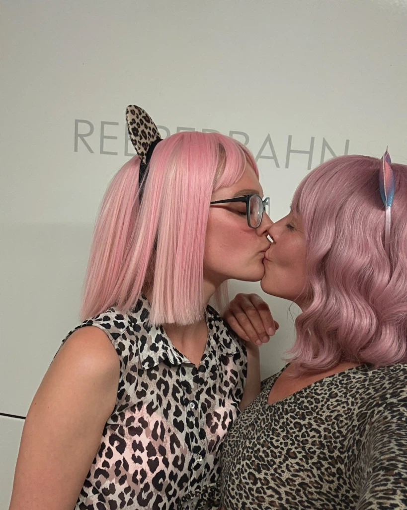 Miley-Weasel:Wir hatten viel Spaß gestern !! Miley-Weasel:Wir hatten viel Spaß gestern !!