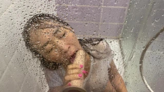 KimmySun Shower dildo show