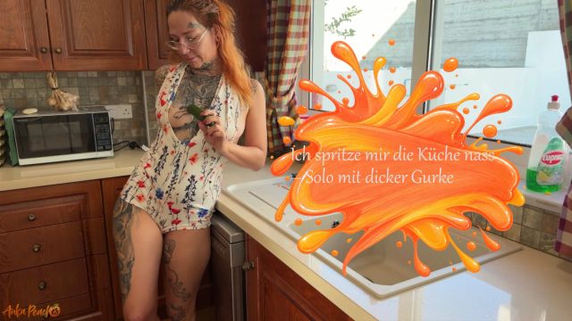 Tropfnasse Pussy + Gurke = Küche wird zur Squirt-Zone